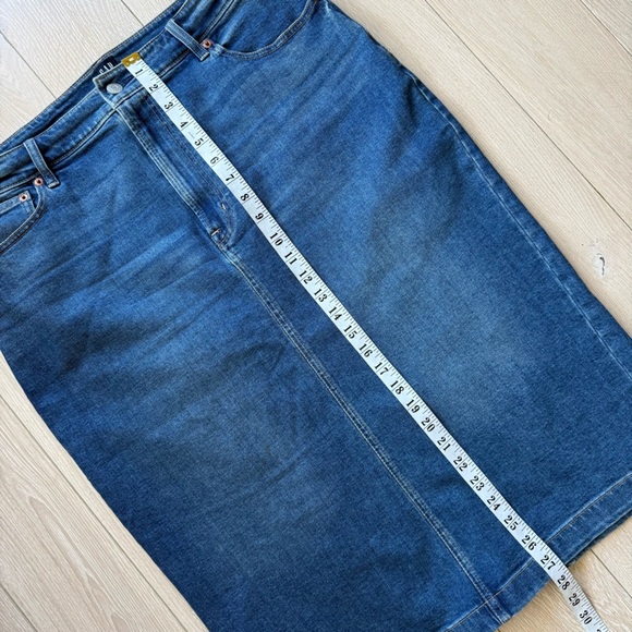 GAP Classic Denim Midi Skirt in Blue Size 14 Tall - Picture 7 of 13
